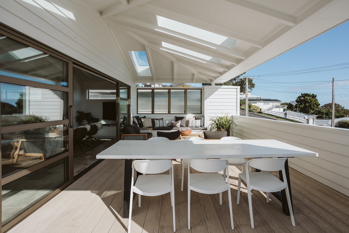 new build new plymouth