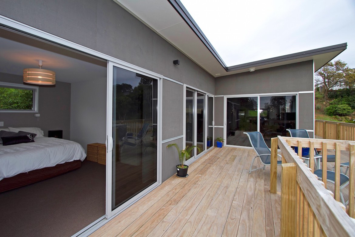 Bayly Rd, New Plymouth - gold award house build medal
