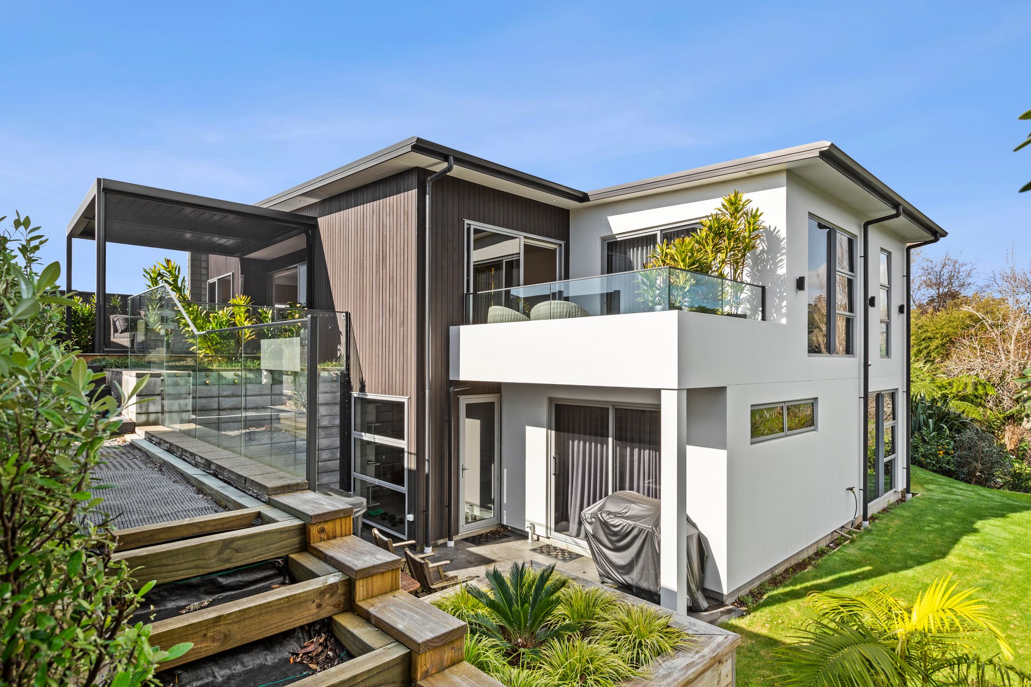 new plymouth new build